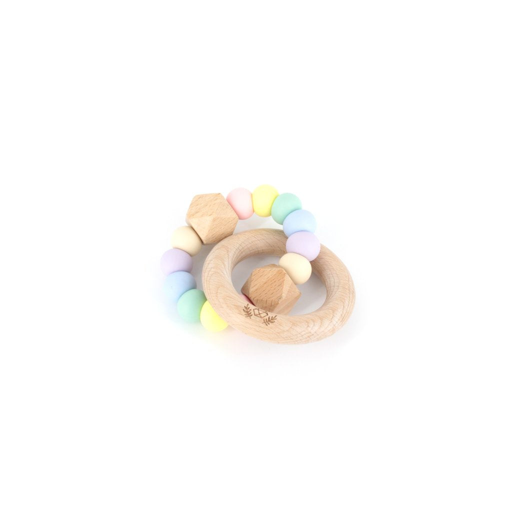 Hexx Rattle Pastel