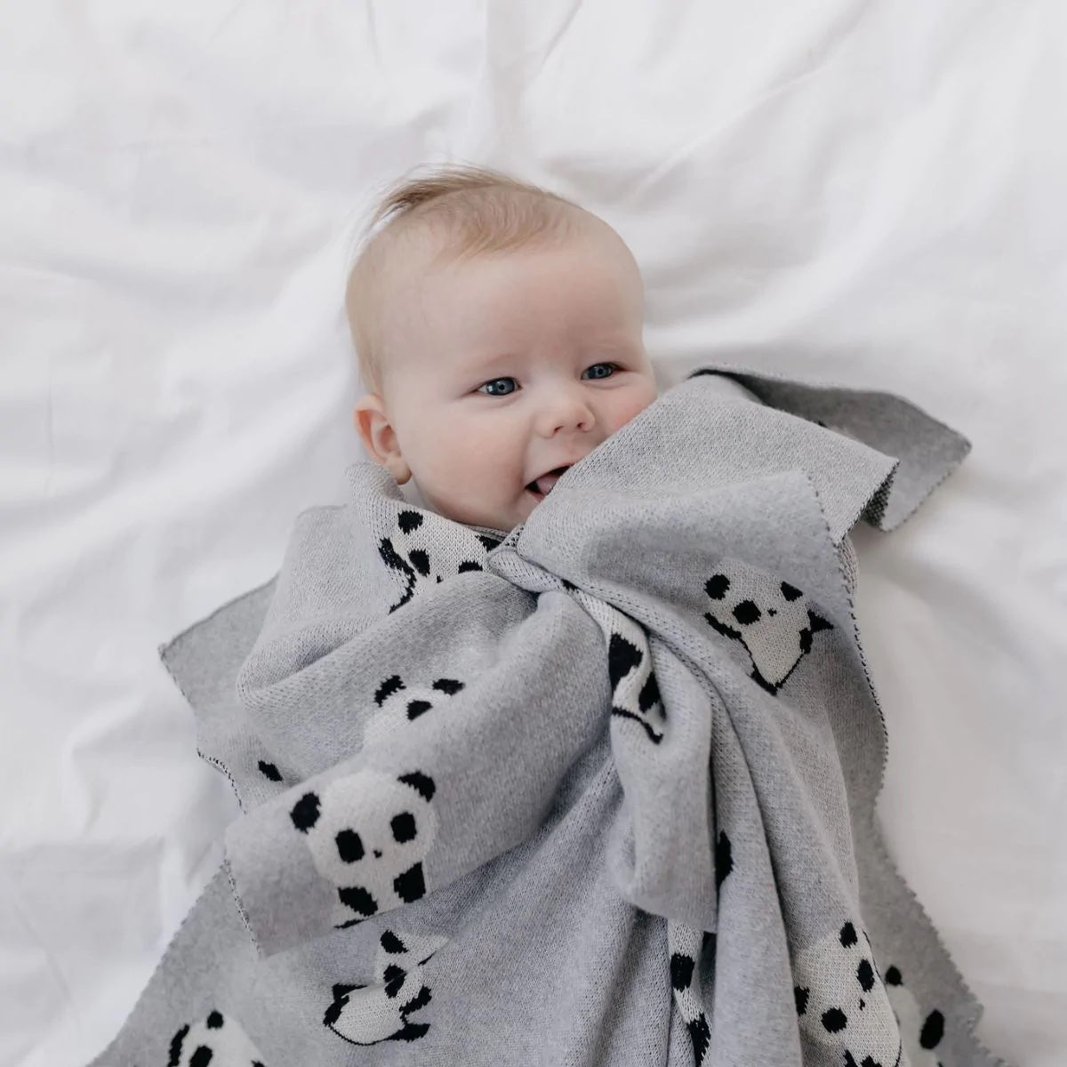 Percy Panda Blanket
