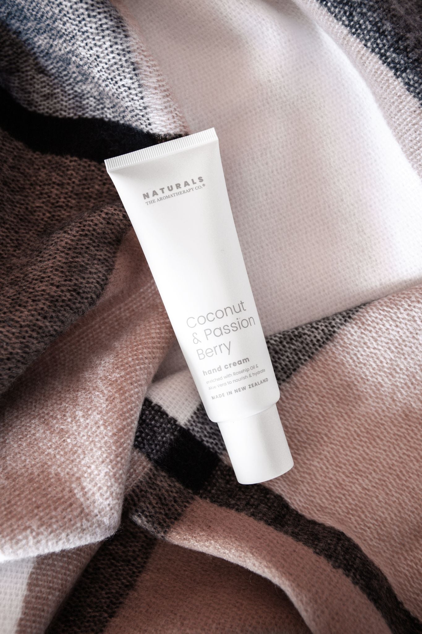Naturals Hand Cream Coconut & Passion Berry