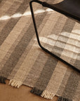Magnus Rug Beige Black