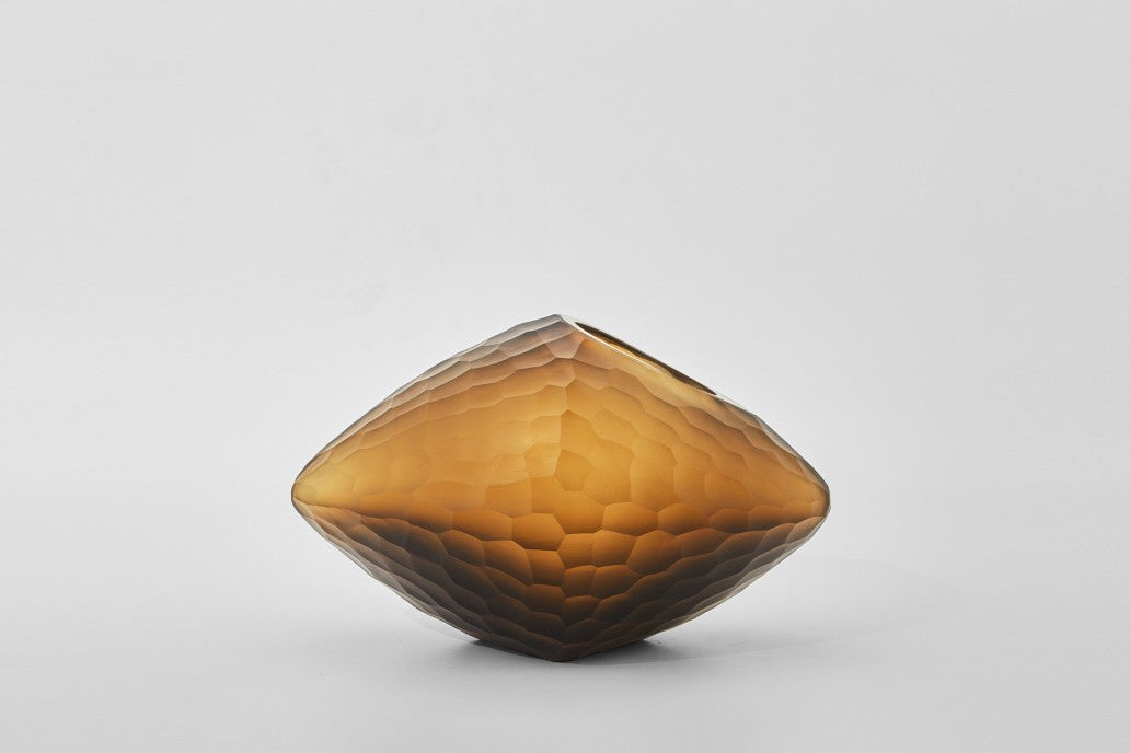 Diamond Vase Amber