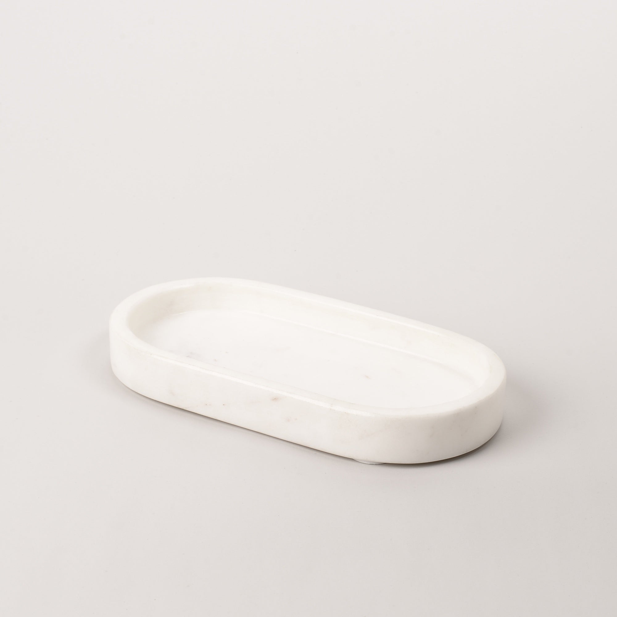 Oval marble tray white